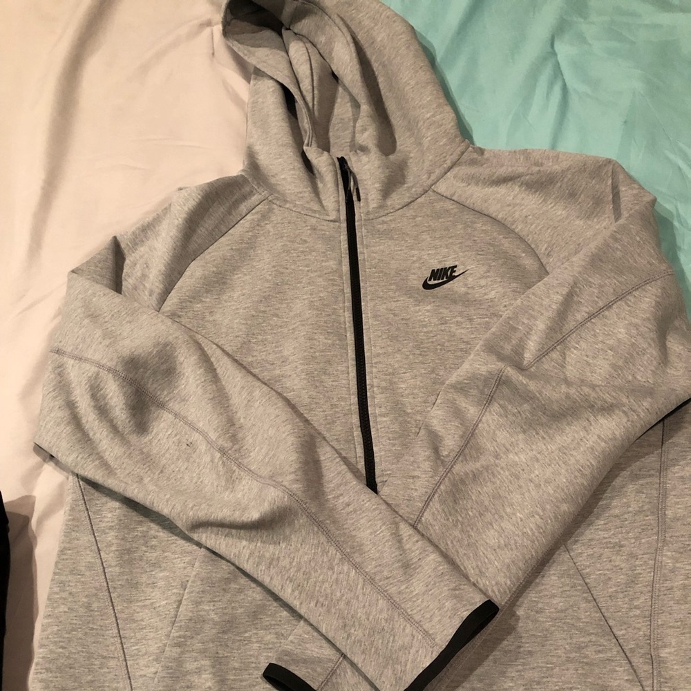 Nike tech fleece hoodie